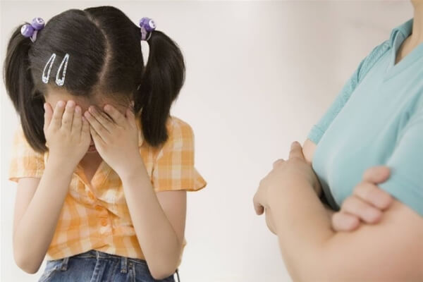 Phương pháp hay dạy con biết tự nhận lỗi 35 dạy con biết tự nhận lỗi
