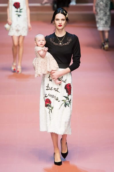 Sàn catwalk chỉ dành cho bà bầu và em bé 53 Sàn catwalk chỉ dành cho bà bầu và em bé 25