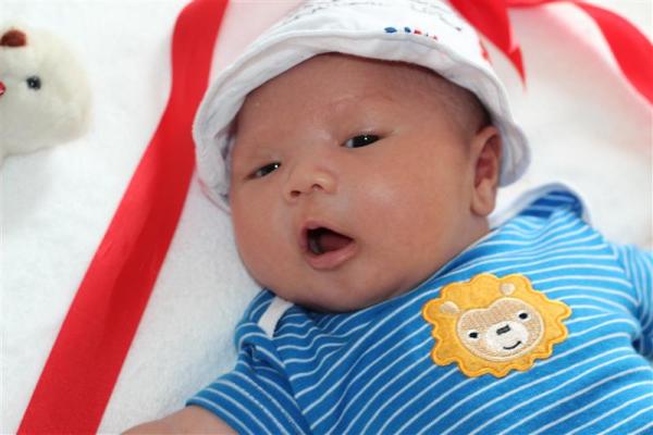 sieu-mau-nhi-2015-nhung-cot-moc-thu-vi