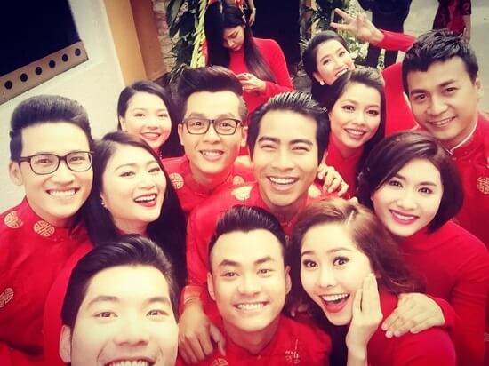 Sốc với đội bưng quả "bá đạo" trong đám cưới Lương Thế Thành - Thúy Diễm 63 Sốc với đội bưng quả "bá đạo" trong đám cưới Lương Thế Thành - Thúy Diễm 35