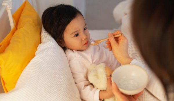 Sốt xuất huyết vào mùa, mách mẹ cách chăm sóc bé tại nhà 35 Sốt xuất huyết vào mùa, mách mẹ cách chăm sóc bé tại nhà 7