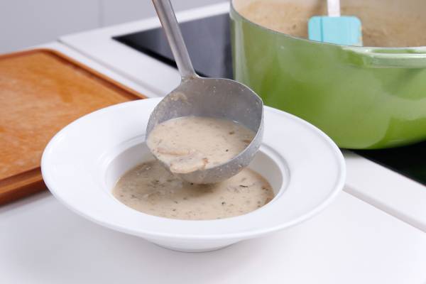 Súp thịt gà nấm rơm ngọt thơm khó cưỡng 63 Súp thịt gà nấm rơm02