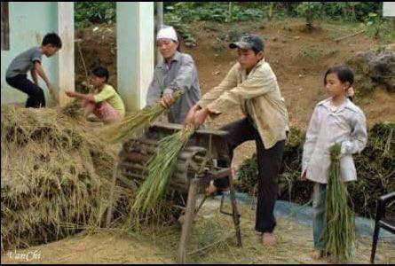 Thế hệ 8x, 9x bồi hồi với "tuổi thơ dữ dội" qua từng bức ảnh 29
