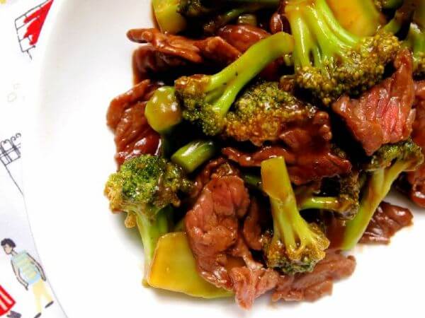 Thịt bò xào bông cải sốt dầu hào, tuy quen mà lạ 15