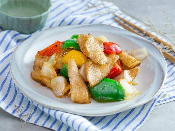 Thịt heo tẩm mật ong xào ớt chuông thơm ngon khó cưỡng 57 thịt heo tẩm mật ong xào ớt chuông