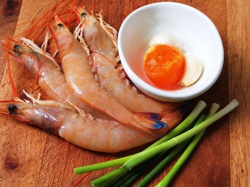 Tôm chiên trứng muối lạ miệng mà ngon 38 Tôm chiên trứng muối lạ miệng mà ngon 10