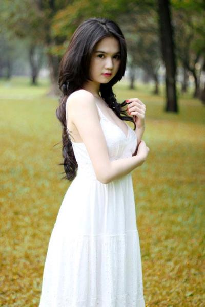 Tôn vinh vóc dáng của phụ nữ bằng váy maxi 36 ton-vinh-voc-dang-cua-phu-nu-bang-vay-maxi
