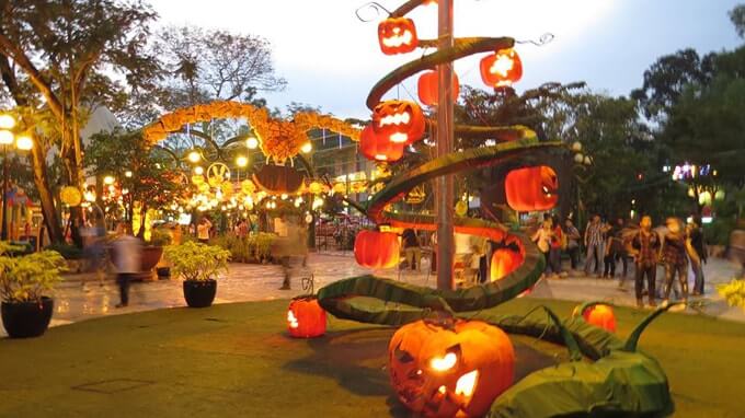 Top 10 địa điểm cho bé chơi Halloween thỏa thích 41 tho-trang