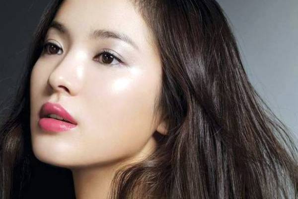 Trả lại sắc hồng, nét quyến rũ cho làn môi 35 Trả lại sắc hồng, nét quyến rũ cho làn môi 7