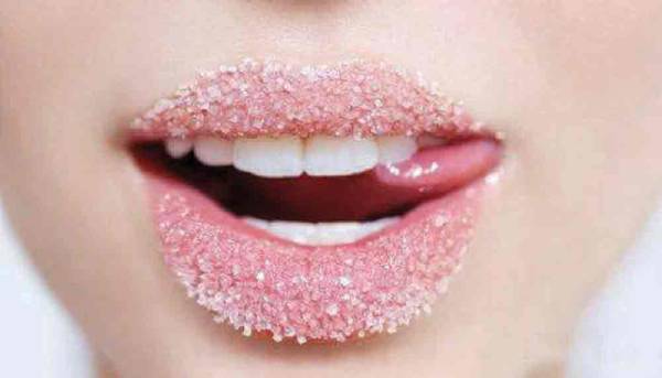 Trả lại sắc hồng, nét quyến rũ cho làn môi 36 Trả lại sắc hồng, nét quyến rũ cho làn môi 8
