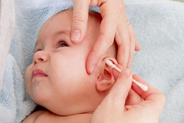 Trẻ ít bị nhiễm trùng tai nếu được bú sữa mẹ 33 Trẻ ít bị nhiễm trùng tai nếu được bú sữa mẹ 5