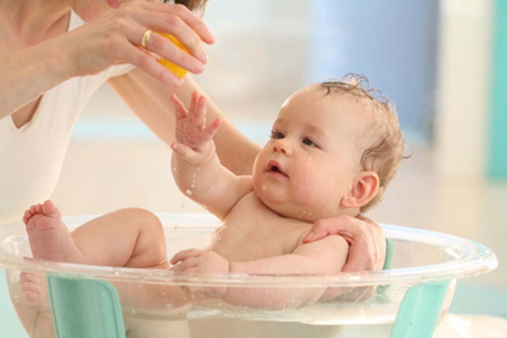 Trẻ sơ sinh bị kê và mẹo hay cho mẹ 35 Trẻ sơ sinh bị kê và mẹo hay cho mẹ 7