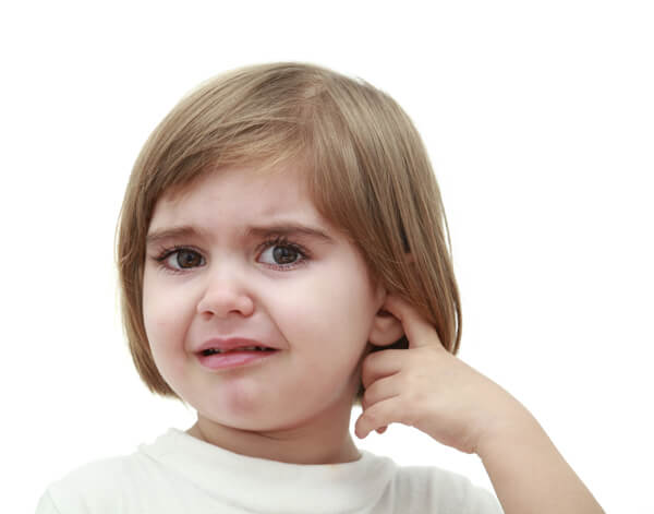 Trẻ suýt bị điếc vì bố mẹ tự ý chữa viêm tai giữa tại nhà 35 Trẻ suýt bị điếc vì bố mẹ tự ý chữa viêm tai giữa tại nhà 7