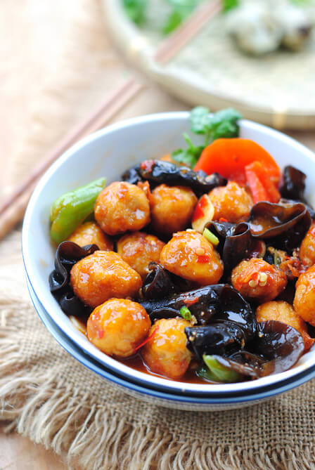 Trứng cút chiên xào chua ngọt nóng hổi cho ngày đông lạnh giá 20 Trứng cút chiên xào chua ngọt nóng hổi cho ngày đông lạnh giá 7