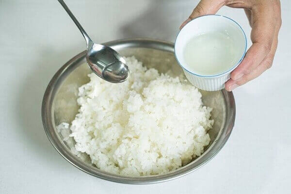 Tự làm cơm cháy kho quẹt cho cả nhà nhâm nhi cuối tuần 50 Tự làm cơm cháy kho quẹt cho cả nhà nhâm nhi cuối tuần 22