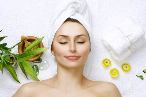 Tự làm nước tẩy trang tại nhà bằng nguyên liệu tự nhiên 39 Tự làm nước tẩy trang tại nhà bằng nguyên liệu tự nhiên 11