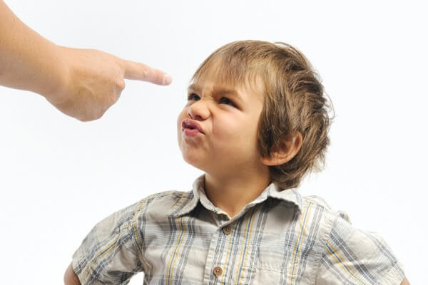 Ứng xử như thế nào khi bố mẹ chồng quá nuông chiều cháu nội? 33 Ứng xử như thế nào khi bố mẹ chồng quá nuông chiều cháu nội? 5