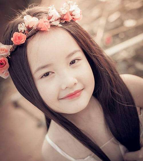 Vẻ đẹp "hút hồn" của cô bé Hà Nội 6 tuổi 42 Vẻ đẹp "hút hồn" của cô bé Hà Nội 6 tuổi 22