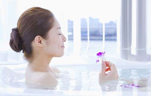 Vì sao bạn cần có nước rửa phụ khoa? 33 Vì sao bạn cần có nước rửa phụ khoa? 5