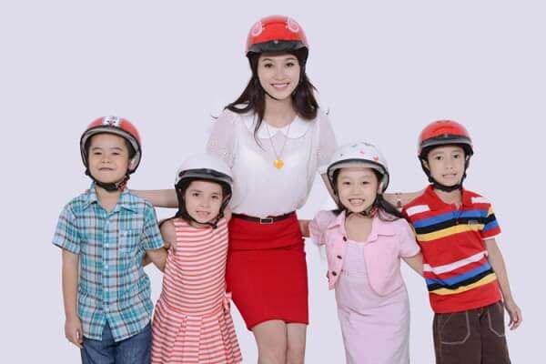 Vì sao nên đội mũ bảo hiểm cho con? 33 Vì sao nên đội mũ bảo hiểm cho con? 5