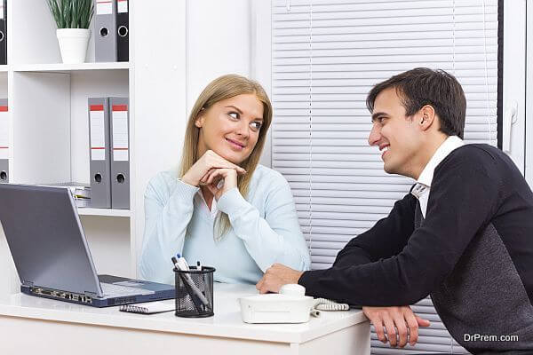 Vợ sẽ xử lý như thế nào khi biết chồng và tình cũ "ngày ngày gặp gỡ"? 37 vo-se-xu-ly-nhu-the-nao-khi-biet-chong-va-tinh-cu-ngay-ngay-gap-go