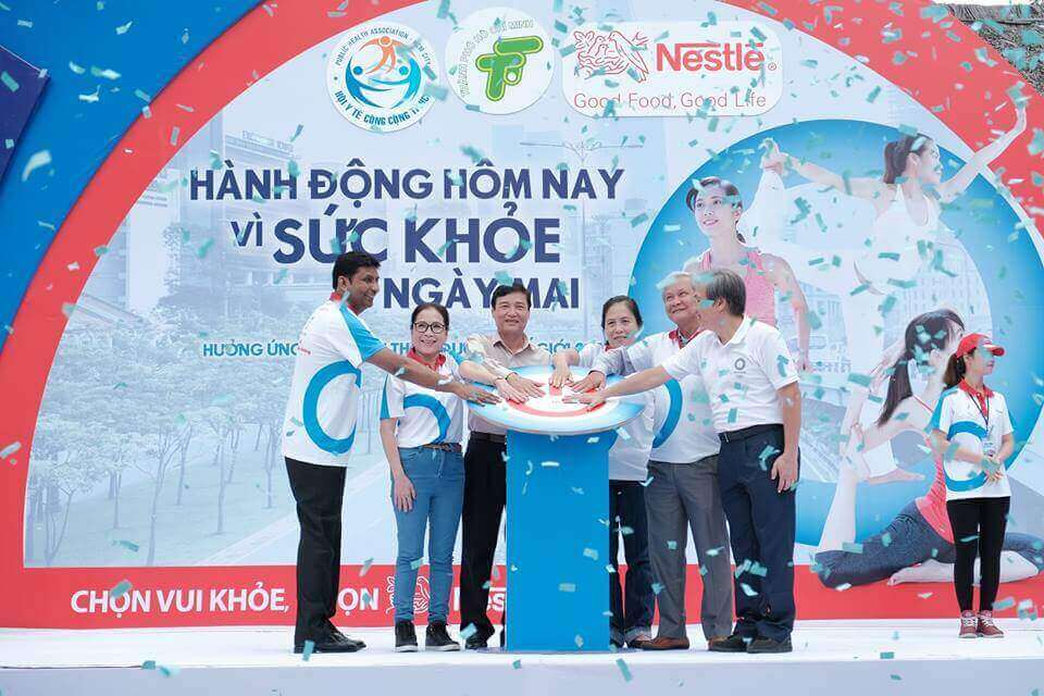 1.500 người cam kết “Hành động hôm nay vì sức khỏe ngày mai” 34 1.500 người cam kết “Hành động hôm nay vì sức khỏe ngày mai” 6
