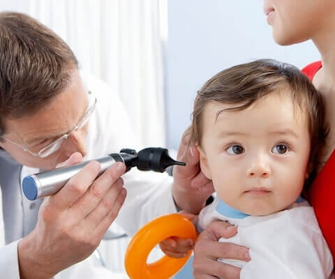 Bấm lỗ tai cho trẻ sơ sinh và những điều mẹ cần lưu ý 35 Bấm lỗ tai cho trẻ sơ sinh và những điều mẹ cần lưu ý 7