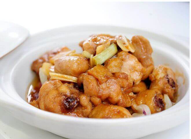 Cách kho thịt gà ngon nhất cho bữa cơm ngày Tết 11