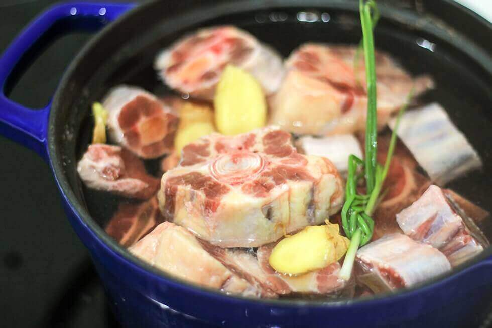 C&aacute;ch nấu b&uacute;n b&ograve; đơn giản 