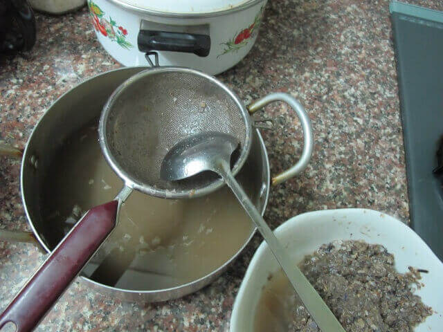 C&aacute;ch nấu b&uacute;n ri&ecirc;u cua ốc 
