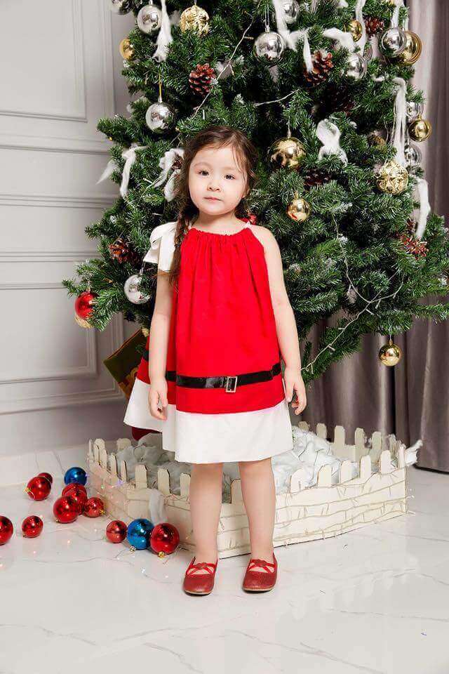 Con gái Elly Trần hóa thân thành "Cháu gái ông già Noel" 47 Con gái Elly Trần hóa thân thành "Cháu gái ông già Noel" 19