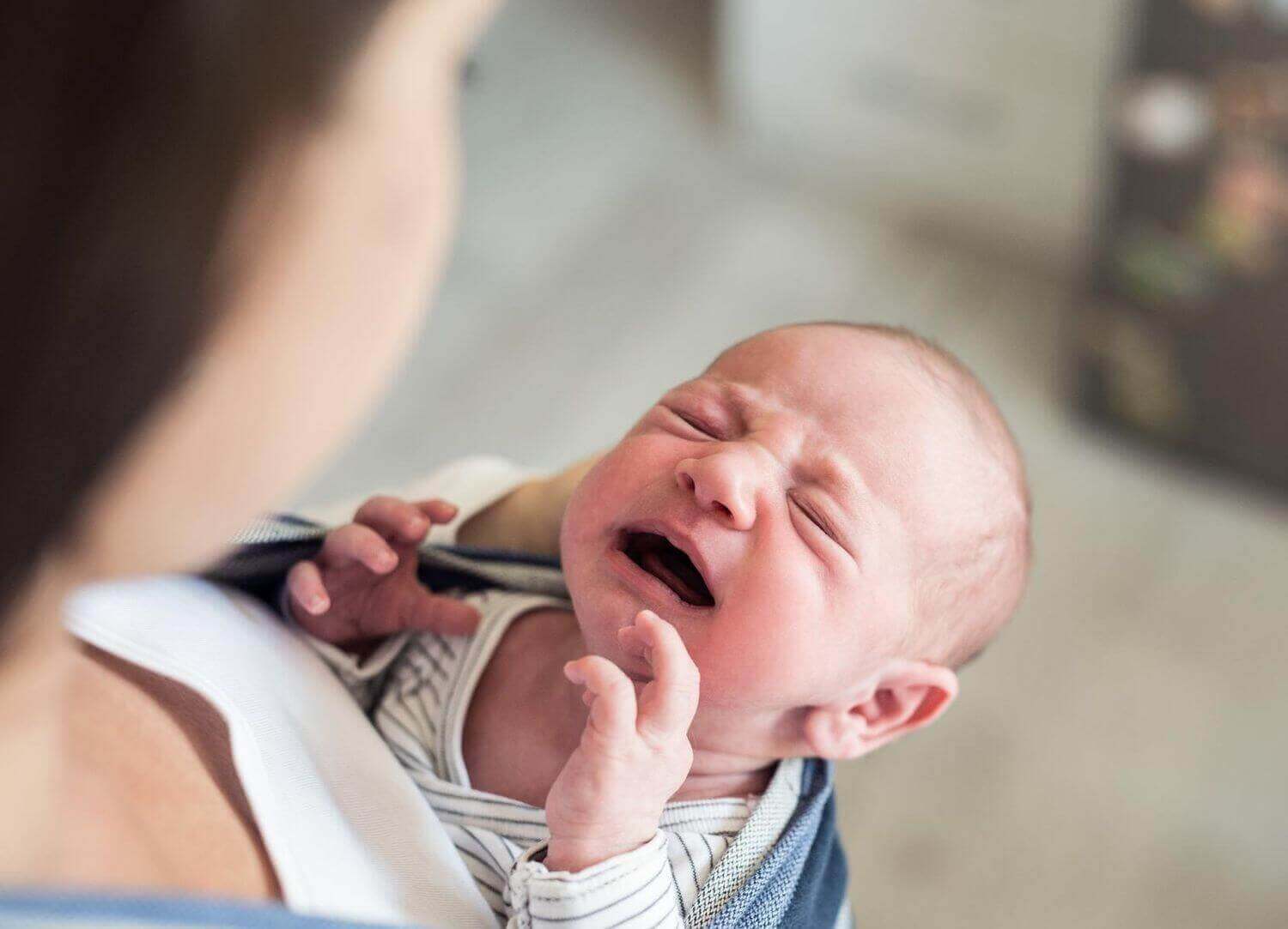 Nguyên nhân nào khiến trẻ quấy khóc ban đêm? 6