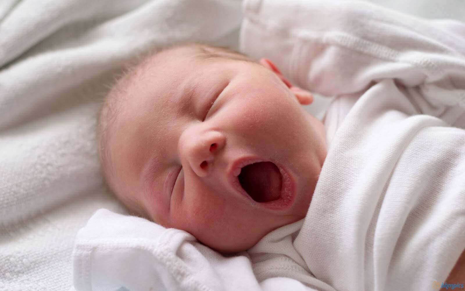 chăm sóc trẻ sơ sinh