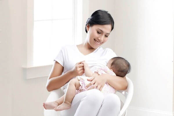 Ở cữ sau sinh bao lâu thì được tắm gội? 34 Ở cữ sau sinh bao lâu thì được tắm gội? 6