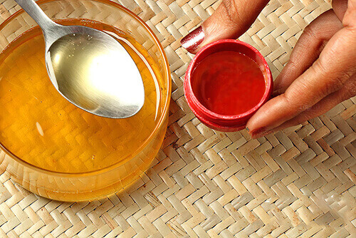 Tất tần tật cách làm son môi từ dầu dừa, chị em nên “bỏ túi” 34 Tất tần tật cách làm son môi từ dầu dừa, chị em nên “bỏ túi” 6