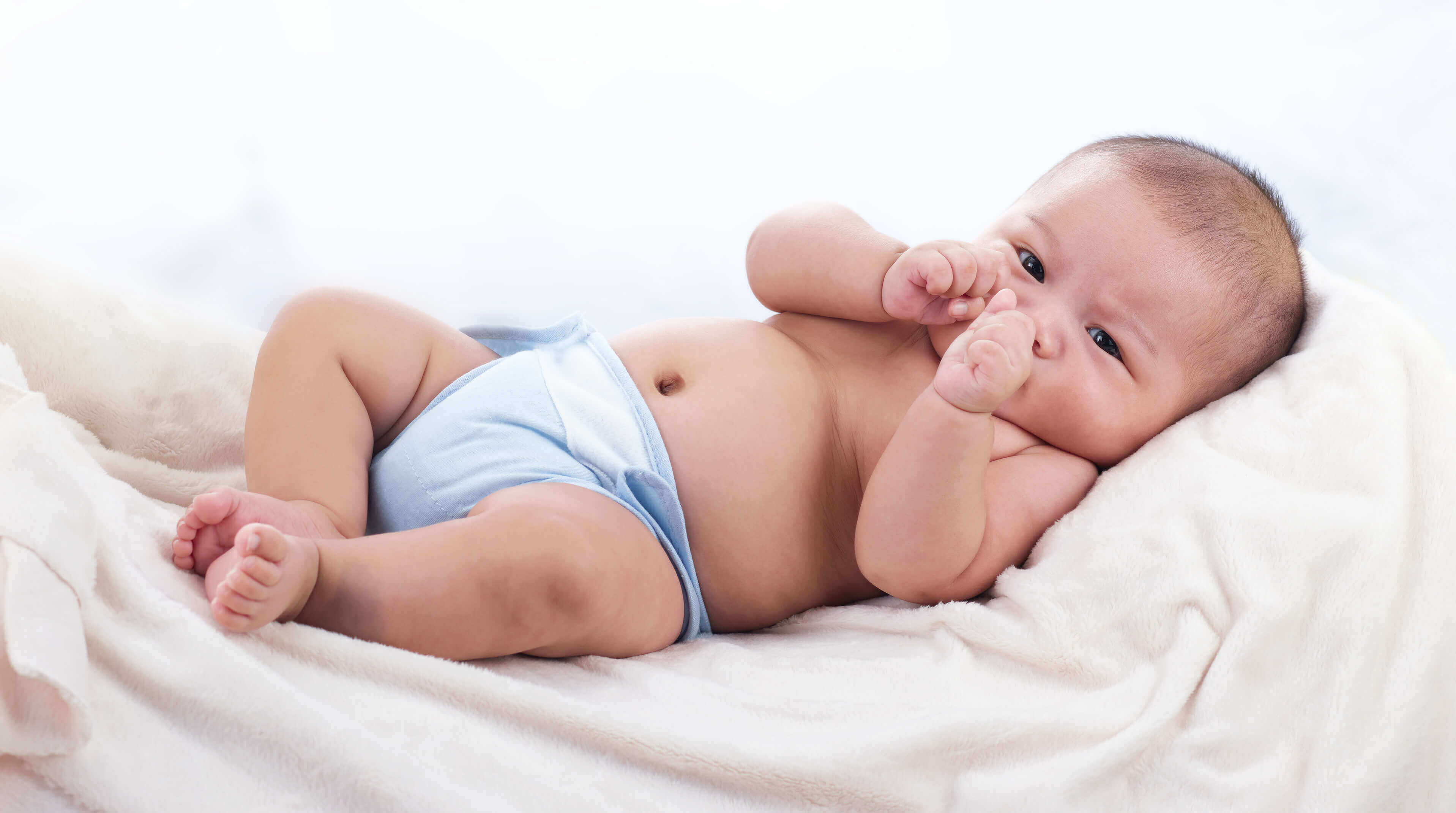 Thực hư cách chữa sổ mũi cho bé bằng dân gian 7