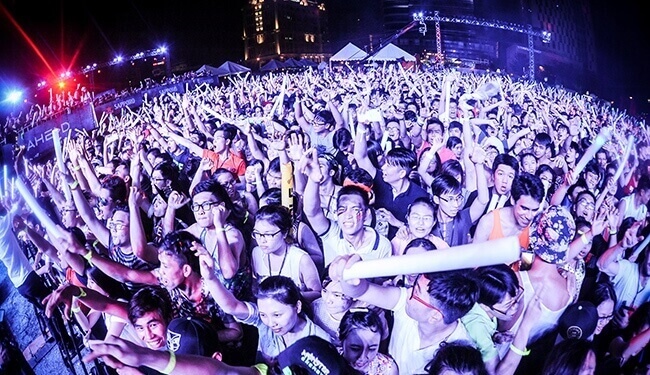 TP.HCM: 4 địa điểm bắn pháo hoa Tết Dương lịch 2018 35 TP.HCM: 4 địa điểm bắn pháo hoa Tết Dương lịch 2018 7