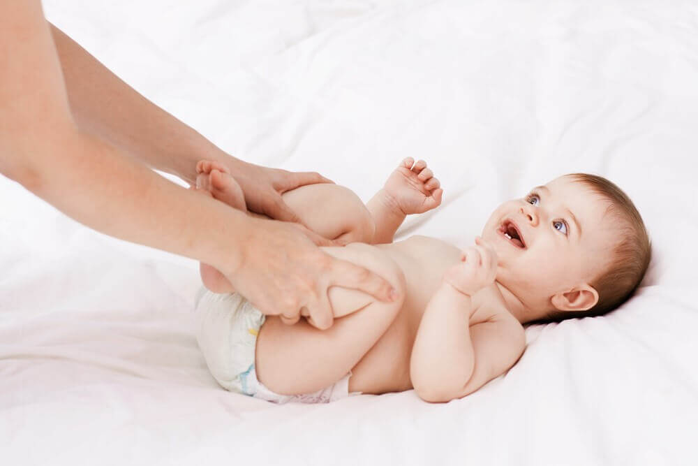 Trẻ bị táo bón kéo dài, đâu là cách xử lý hiệu quả? 33 Trẻ bị táo bón kéo dài