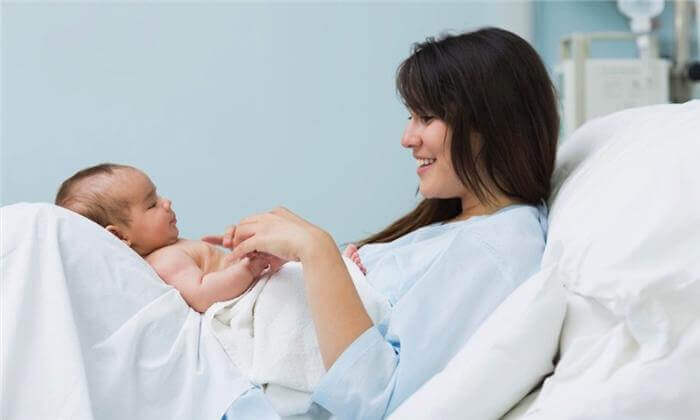 Trĩ sau sinh mổ, mẹ phải làm sao cho an toàn? 34 Trĩ sau sinh mổ, mẹ phải làm sao cho an toàn? 6