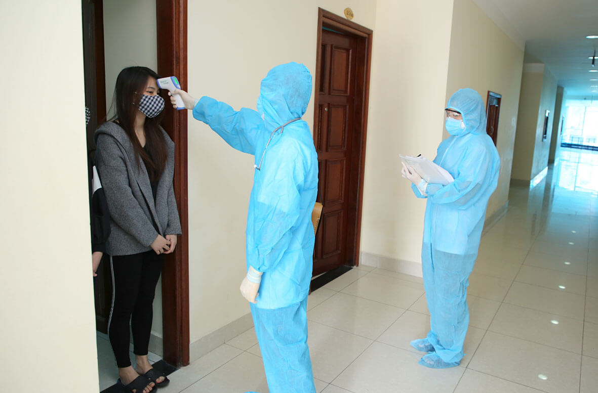 Nếu chẳng may phải đi cách ly tập trung, cần làm gì bạn nhỉ? 38 đi cách ly