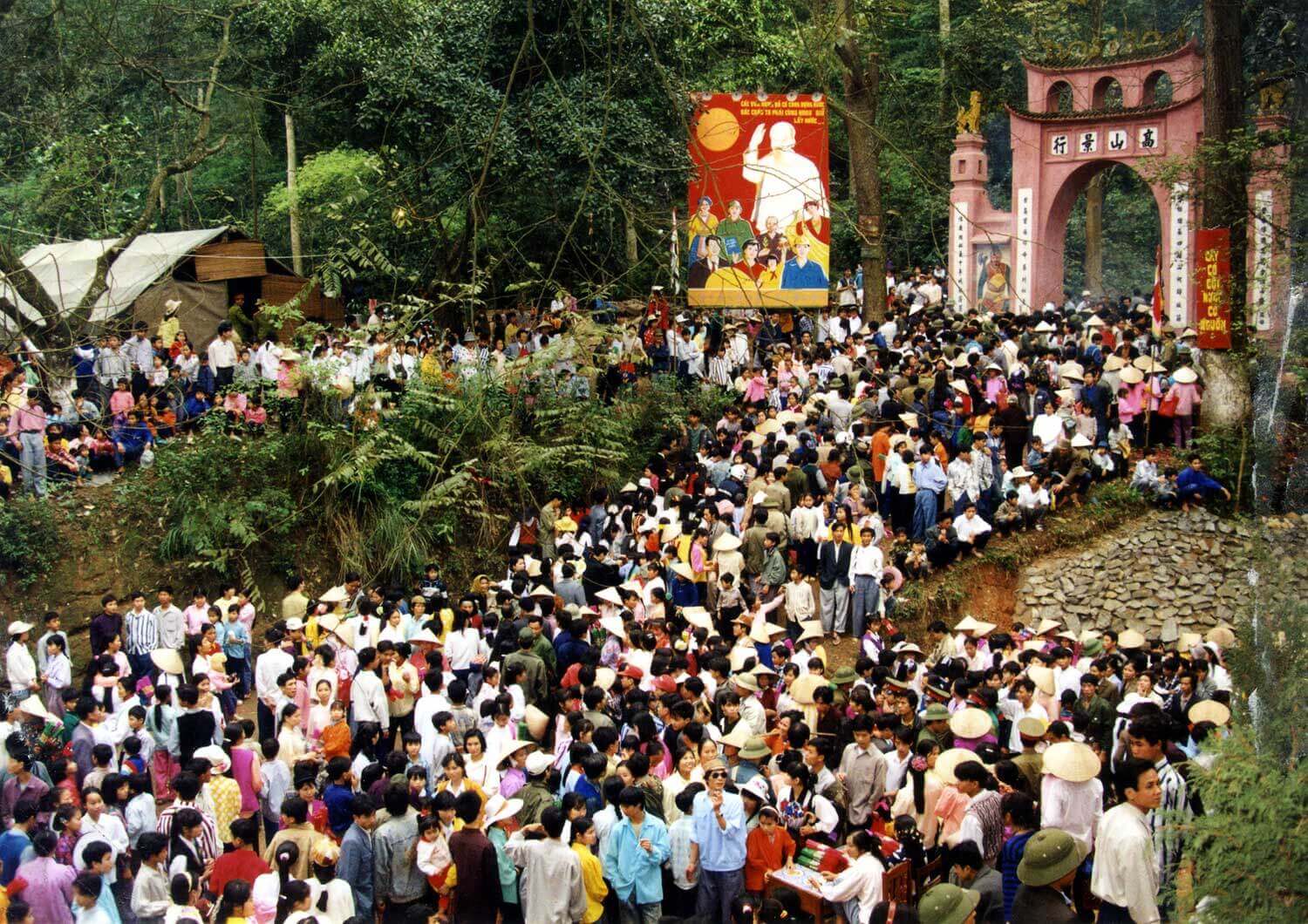 Ý nghĩa ngày Giỗ Tổ Hùng Vương mồng 10 tháng 3 38 đền thờ