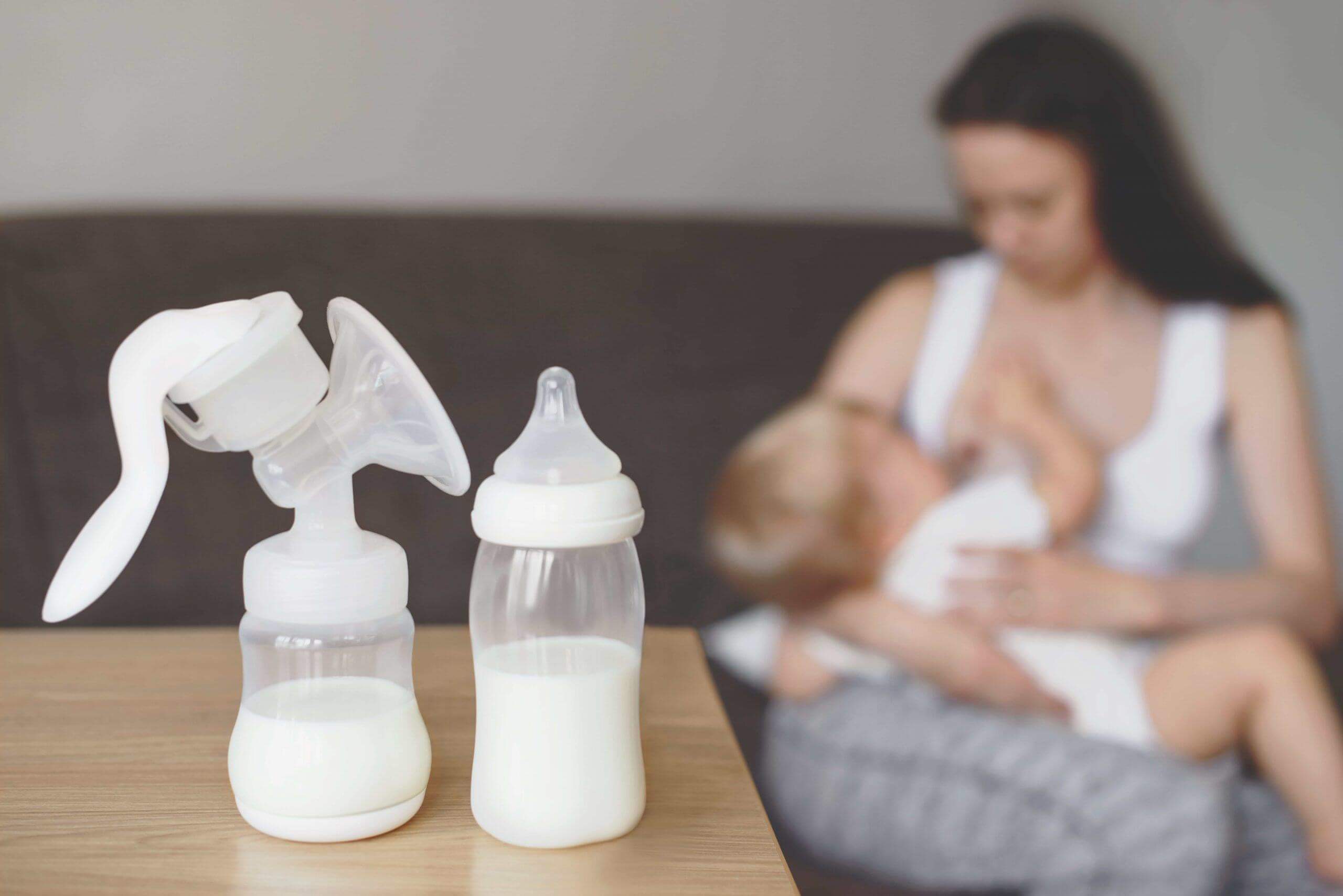 Máy hút sữa: 5 tác hại khôn lường khi lạm dụng 38 sữa cho bé