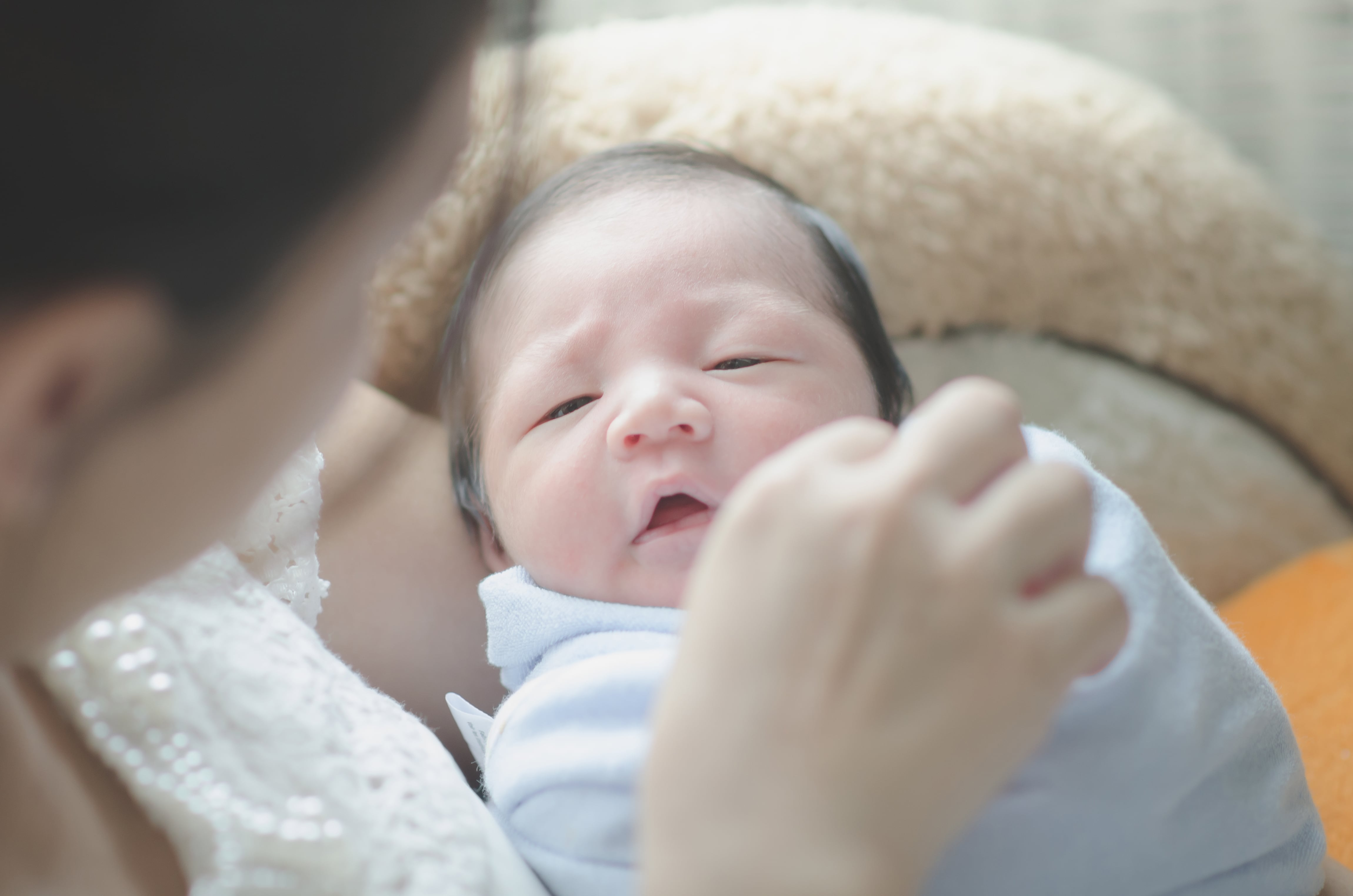 Cần phải có những chiến lược riêng để giúp trẻ sinh mổ phát triển toàn diện về thể chất và trí tuệ trong tương lai 37 ảnh hưởng khi sinh mổ