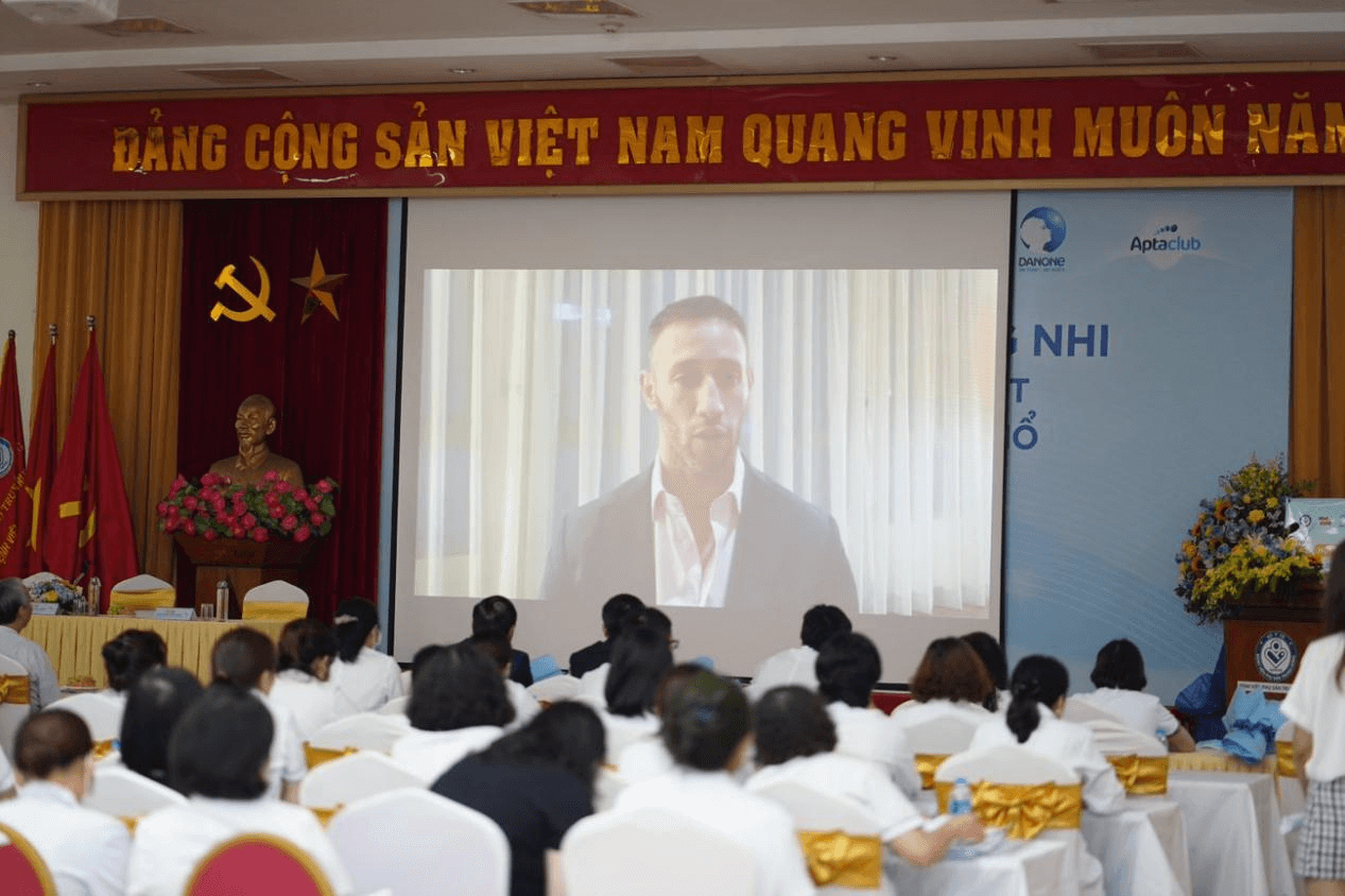 Trẻ sinh mổ vẫn còn nhiều cơ hội cải thiện hệ miễn dịch thông qua chế độ dinh dưỡng khoa học 39 hệ miễn dịch trẻ sinh mổ