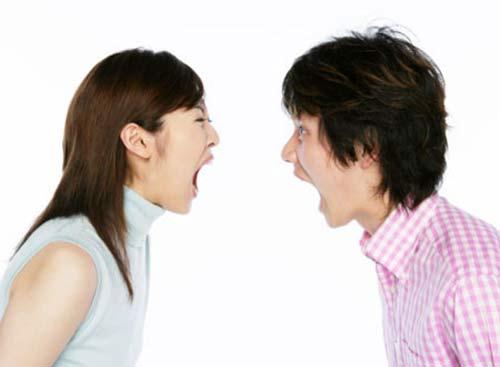 Làm gì khi vợ chồng khắc khẩu? 4