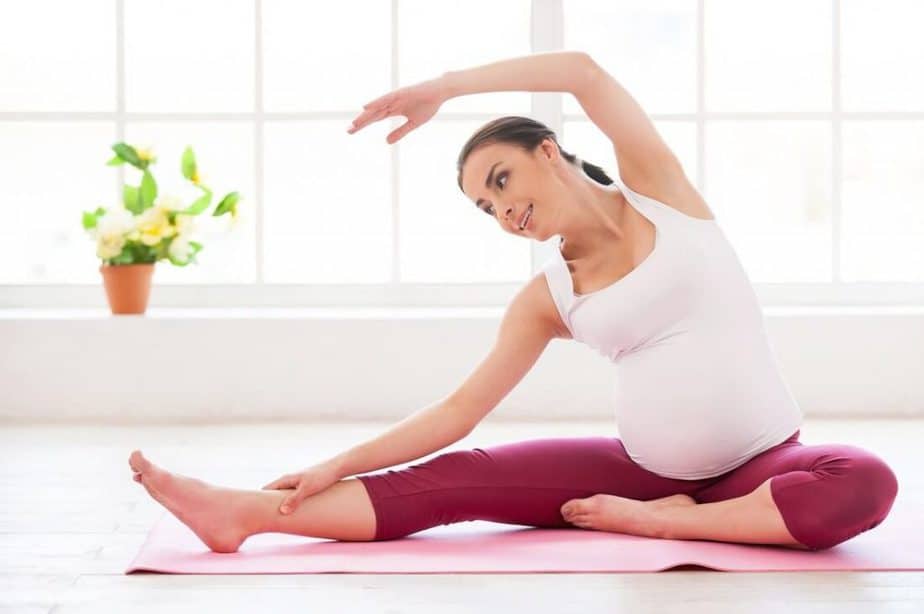 Bài tập giúp bà bầu dễ sinh 3
