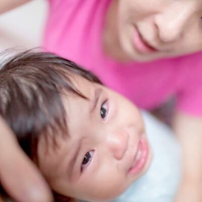 Xử lý thế nào khi trẻ bị tưa lưỡi? 3