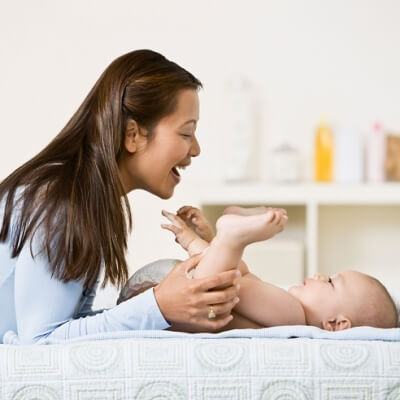 Lưu ý chăm sóc vết mổ mau lành sau khi sinh 3