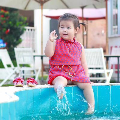 Những điều mẹ phải biết khi tập bơi cho bé 5