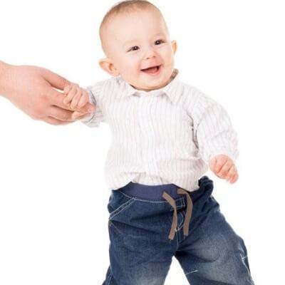 Cẩn thận tai nạn té ngã ở trẻ 3